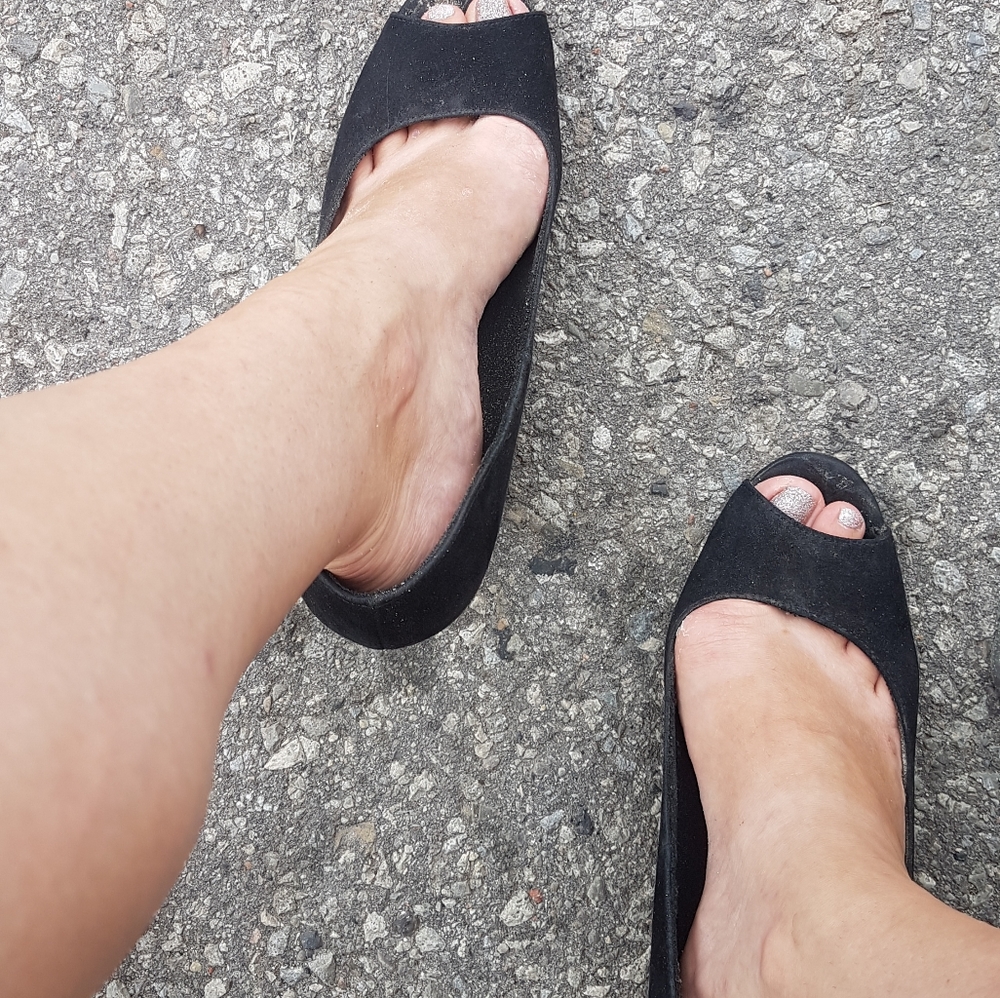 Dexflex comfort wedge sandals